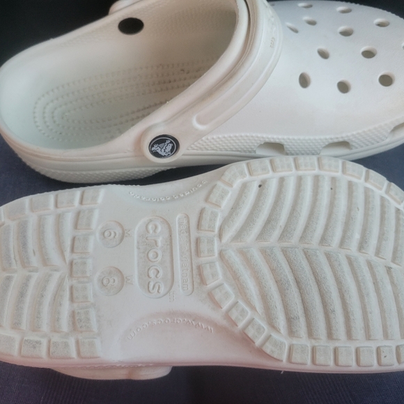 Crocs - Picture 7 of 7